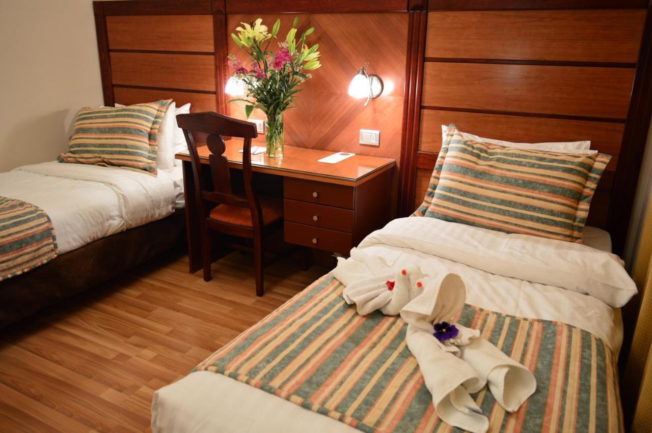 Comfort Hotel Suites Амман Екстер'єр фото